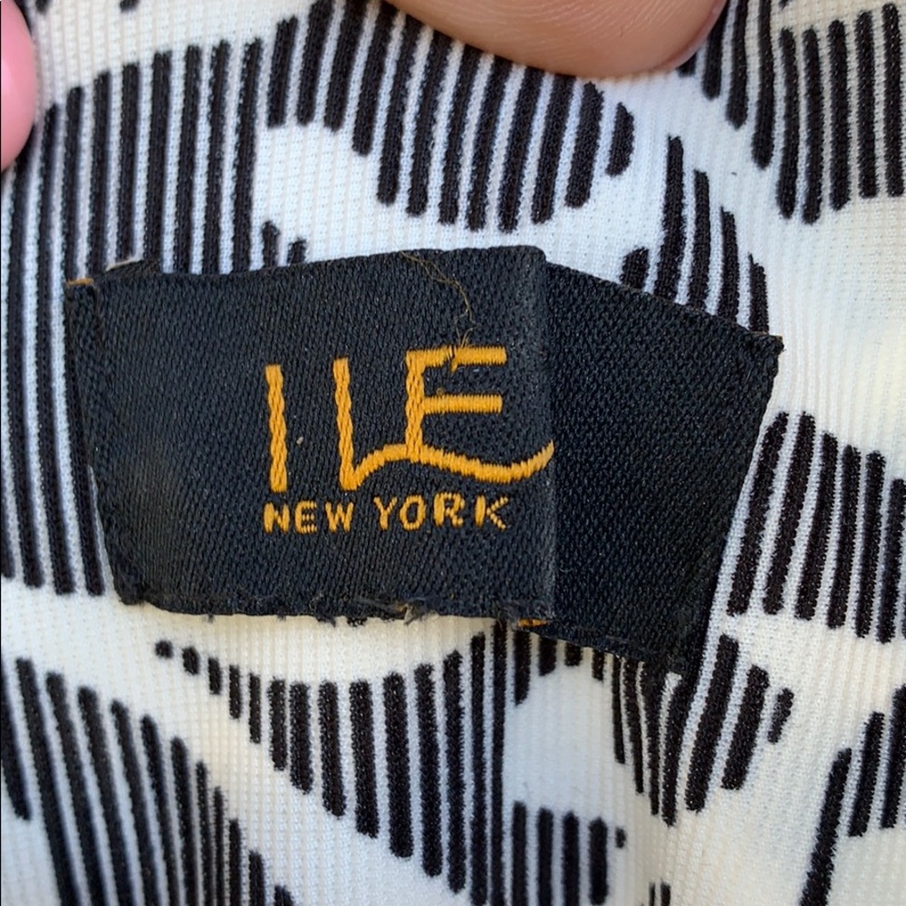 {I Le New York}Sz 10/12 Black/White Dress - Picture 5 of 6